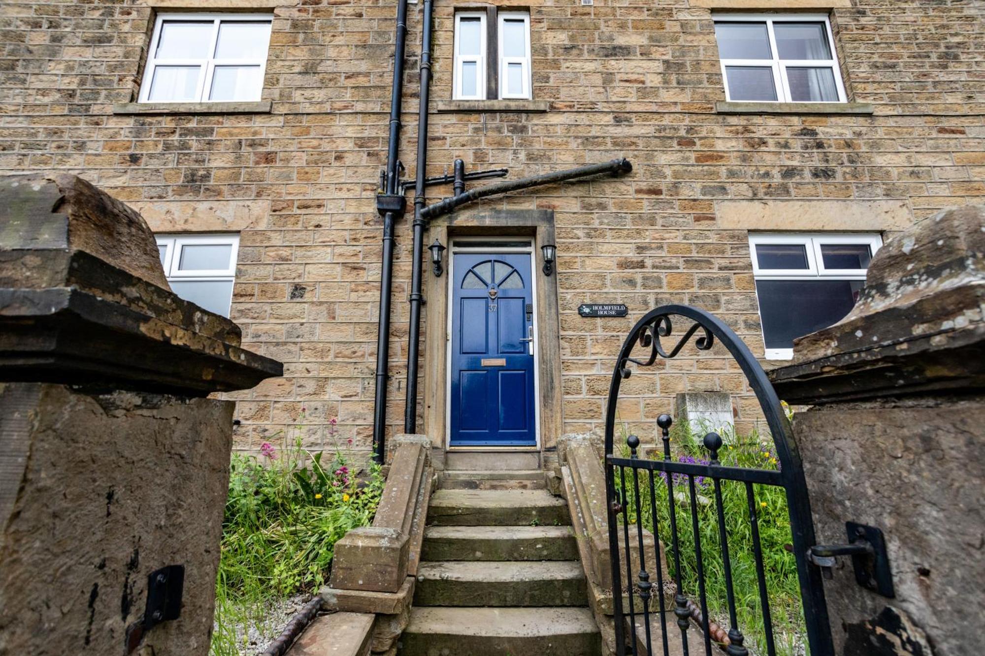 Holmfield House Clayton West Exterior foto