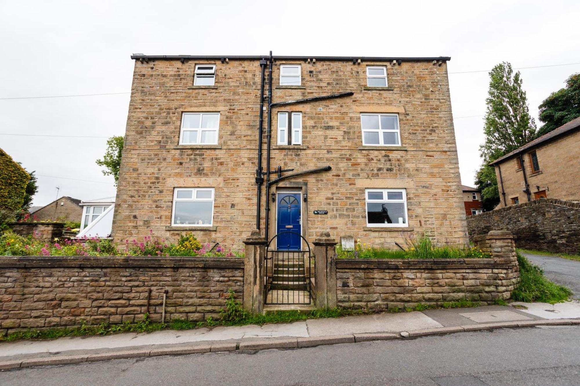 Holmfield House Clayton West Exterior foto